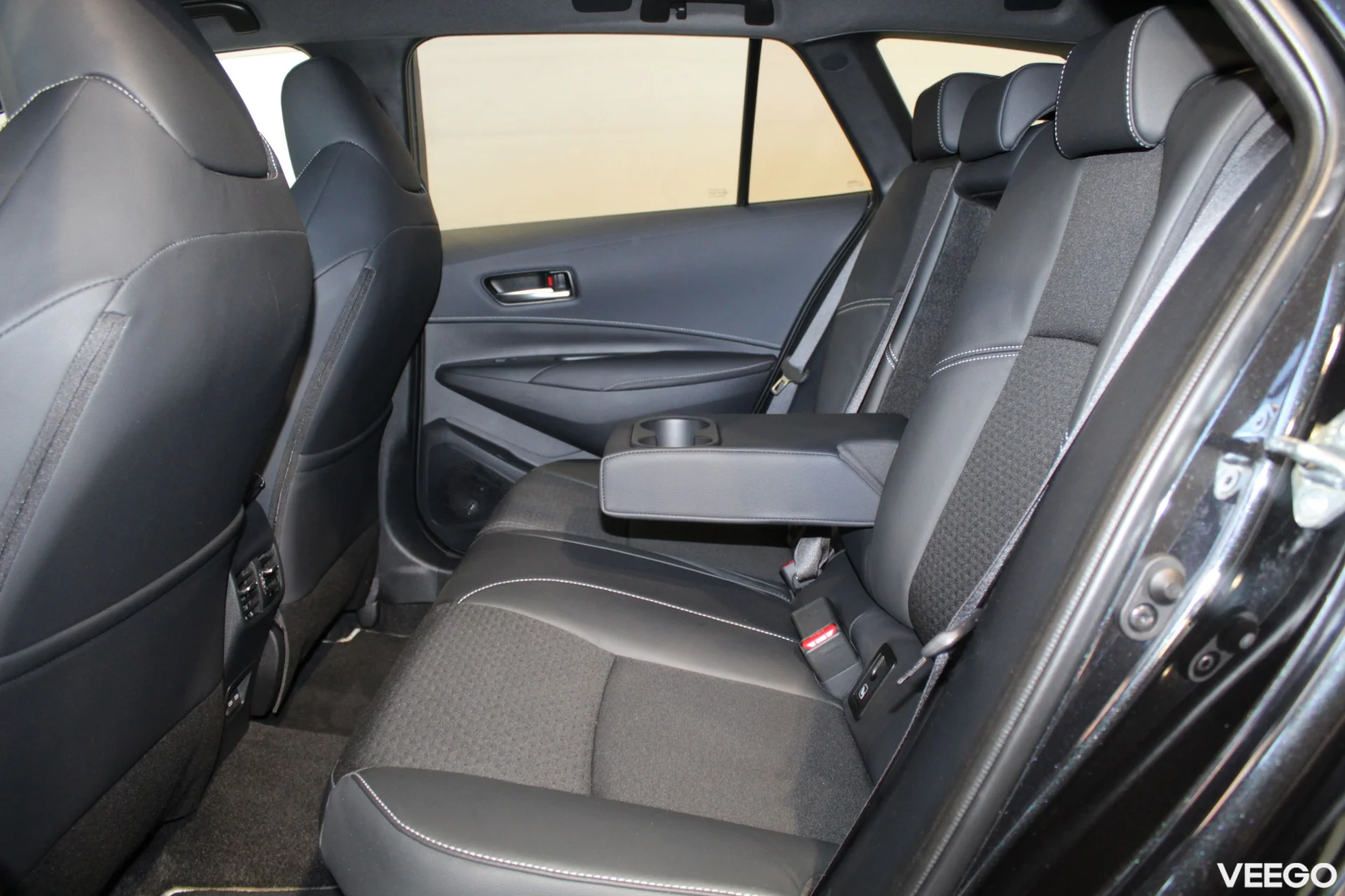 Toyota Corolla Touring Sports Luxury 2 112kW