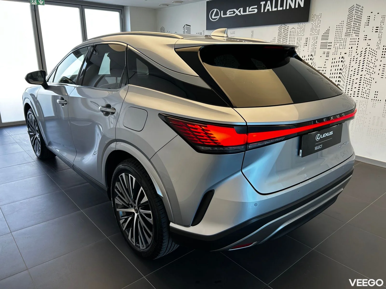 Lexus RX 450h+ - 136kW