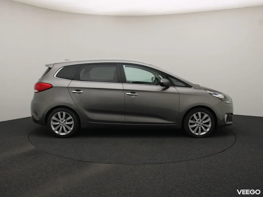 Kia Carens 1.7 104kW
