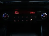 Kia Carens 1.7 104kW thumbnail