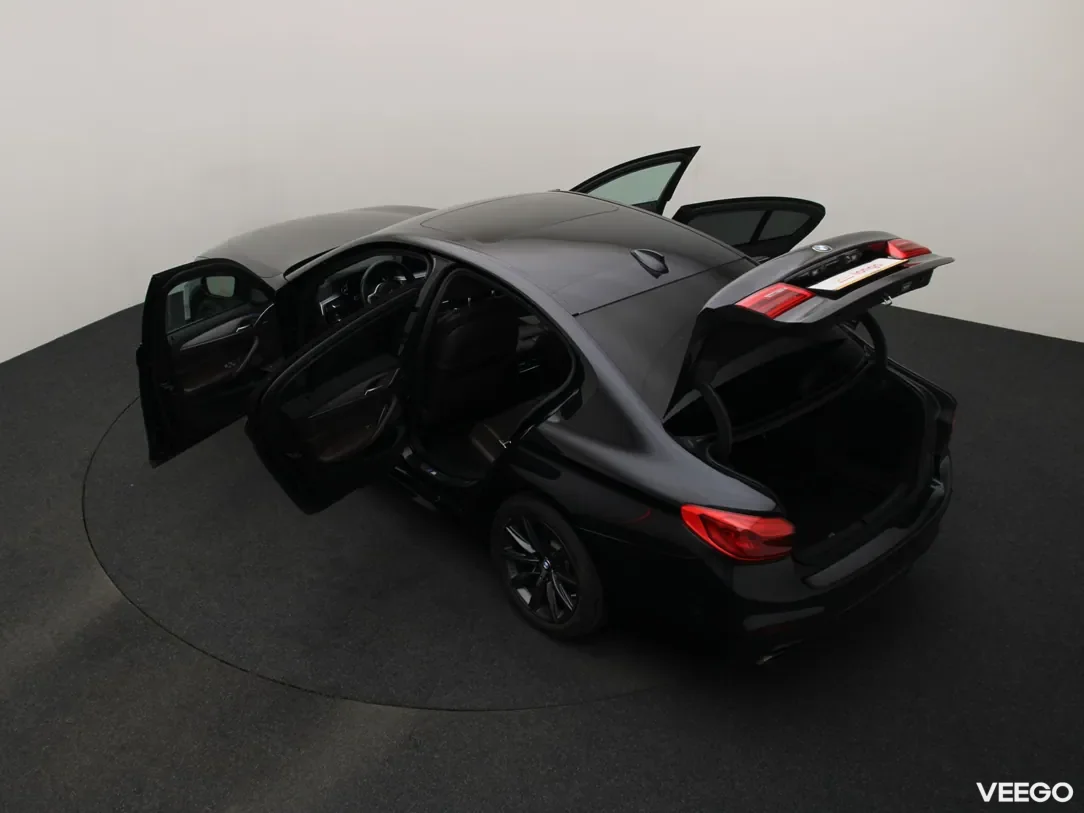 BMW 530 3 195kW