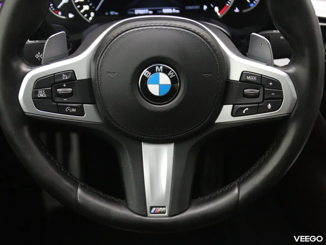 BMW 530 3 195kW