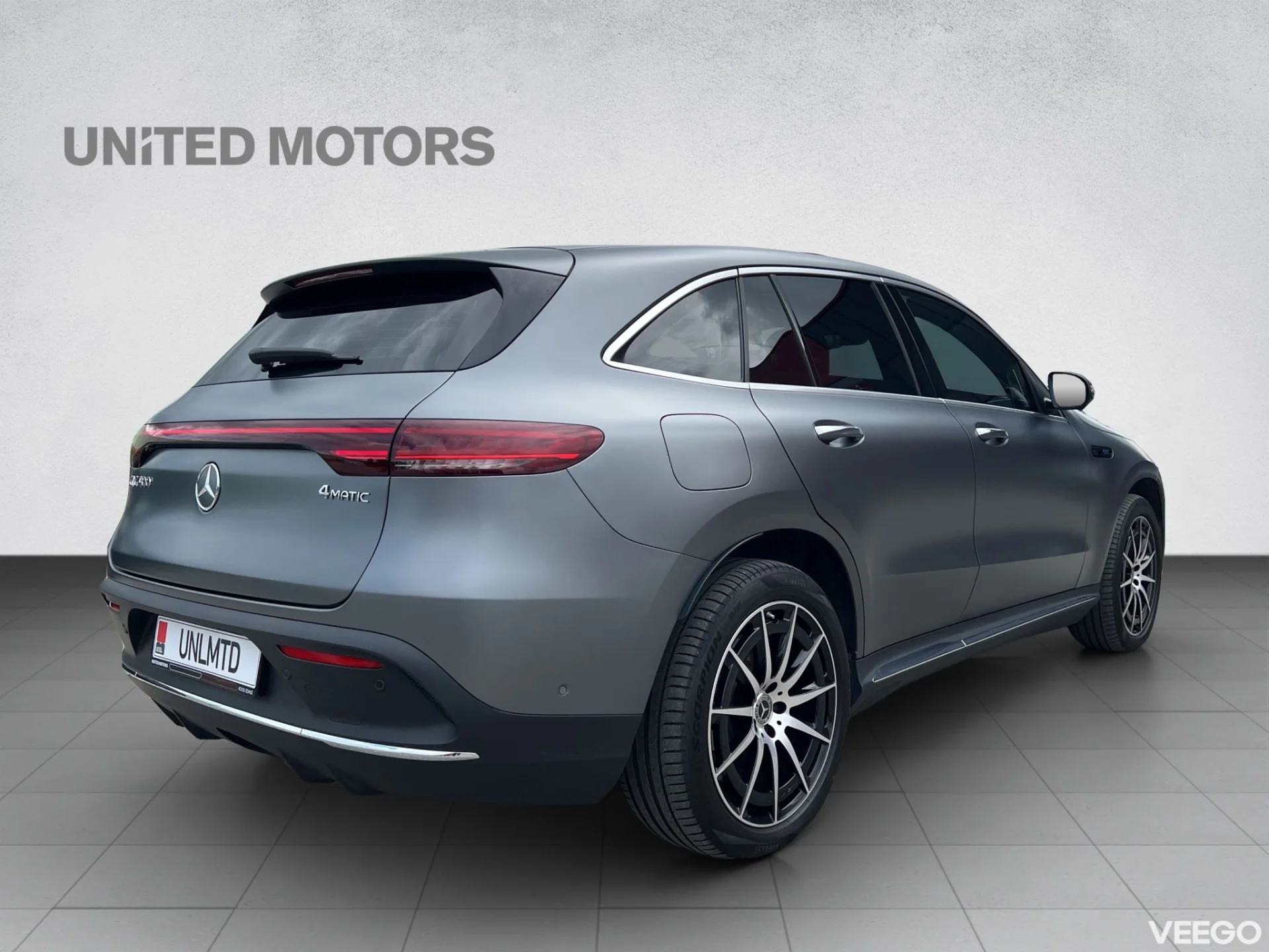 Mercedes-Benz EQC 400 4MATIC AMG Line 300KW 145kW