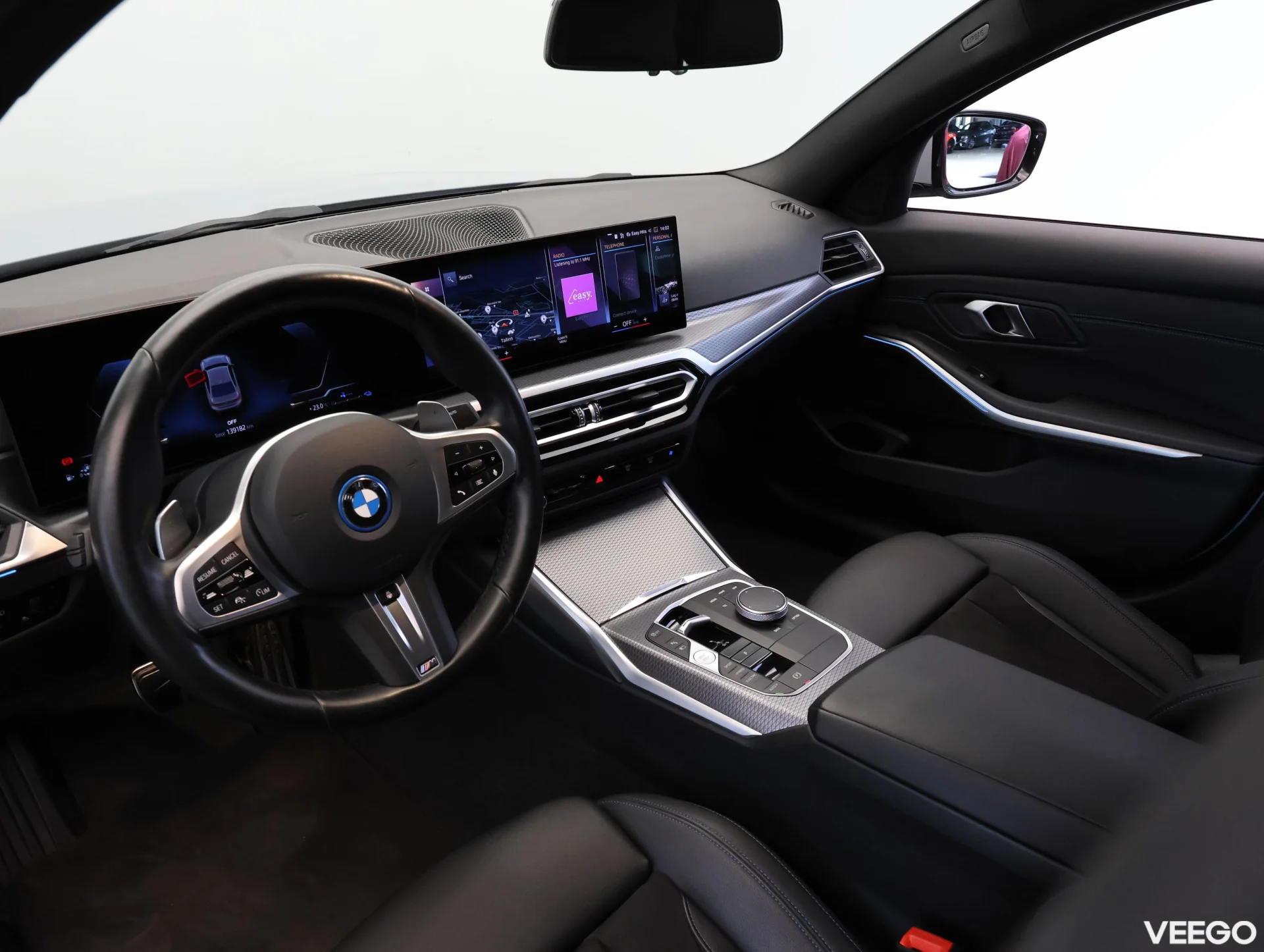BMW 330 e xDrive M-Sportpakett 215kW