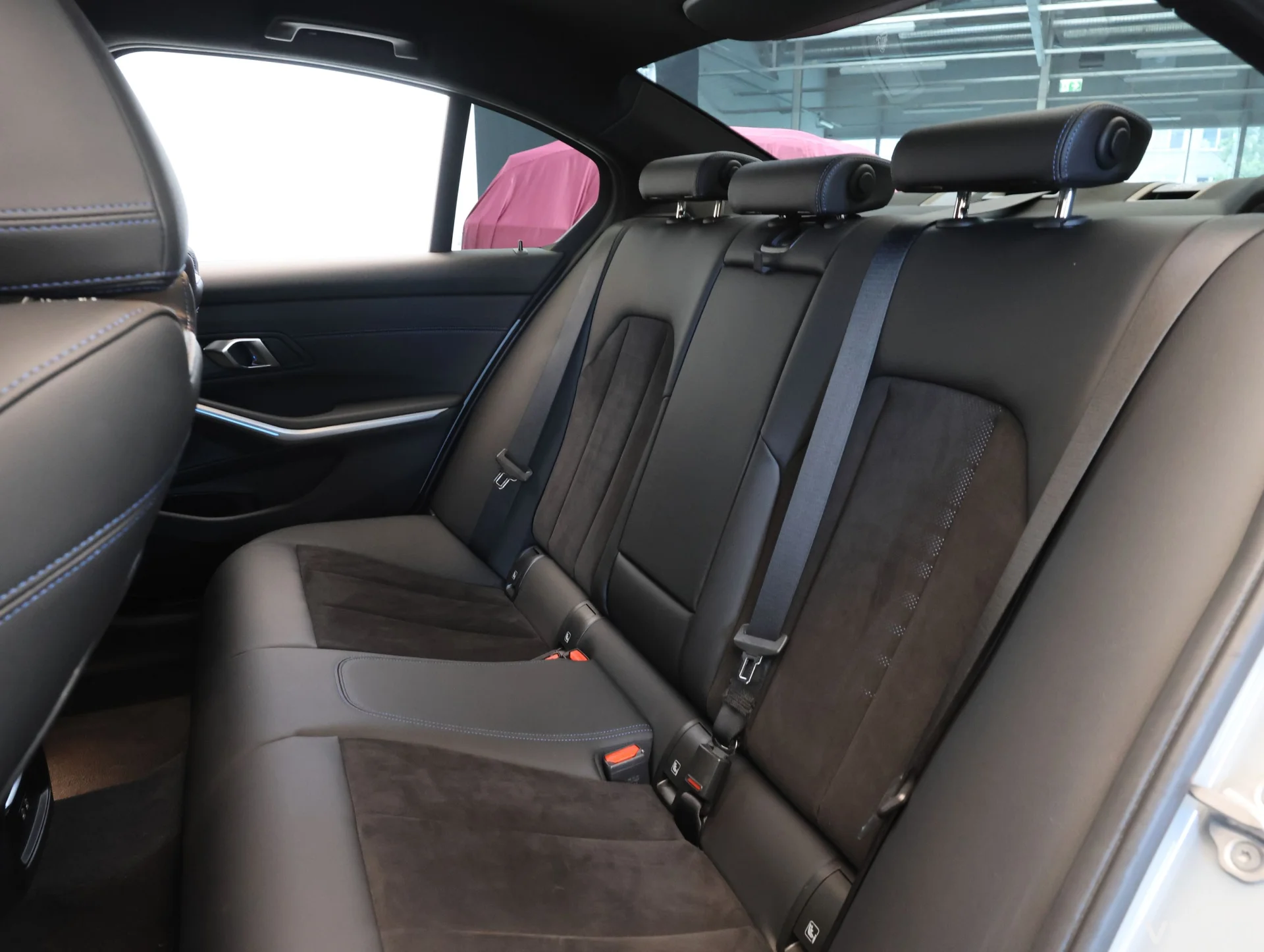BMW 330 e xDrive M-Sportpakett 215kW