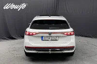 Volkswagen Passat eHybrid 1.5 TSI DSG 272HK R-Line/Pano/Moms 200kW thumbnail