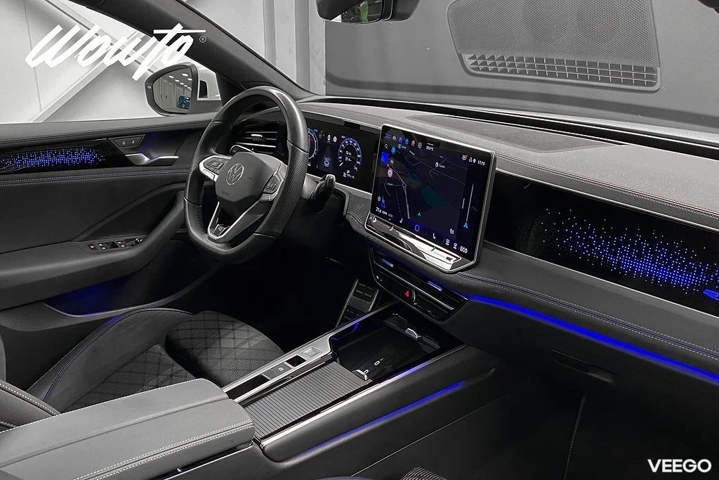 Volkswagen Passat eHybrid 1.5 TSI DSG 272HK R-Line/Pano/Moms 200kW