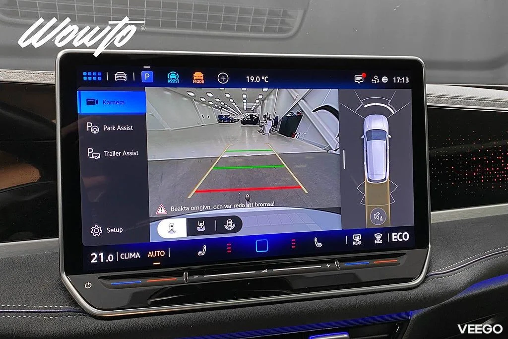 Volkswagen Passat eHybrid 1.5 TSI DSG 272HK R-Line/Pano/Moms 200kW