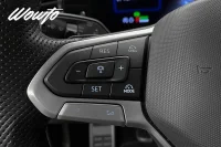 Volkswagen Passat eHybrid 1.5 TSI DSG 272HK R-Line/Pano/Moms 200kW thumbnail