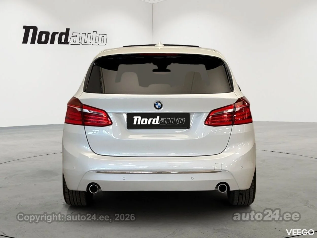 BMW 225 i Active Tourer xDrive Luxury Line 2 170kW