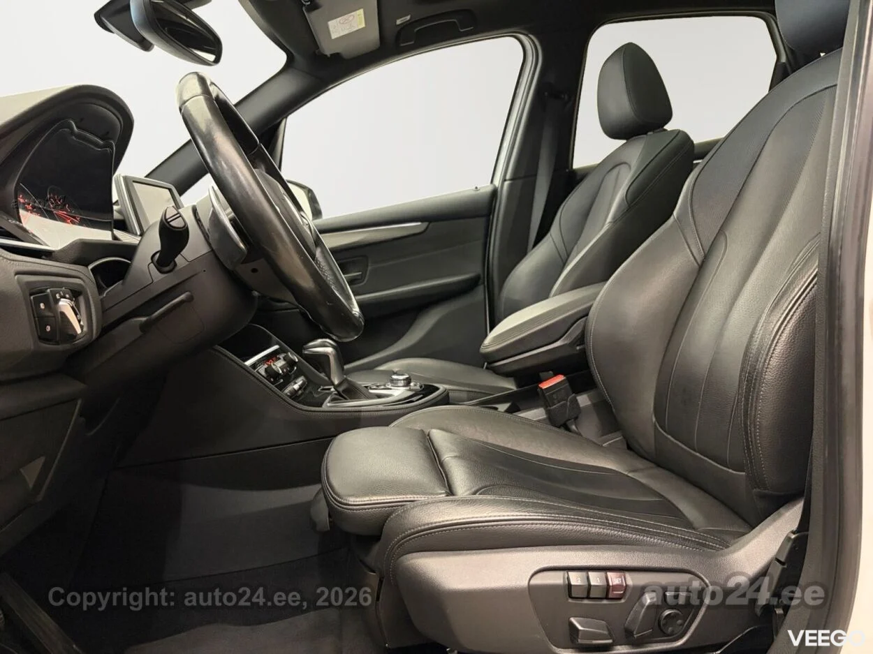 BMW 225 i Active Tourer xDrive Luxury Line 2 170kW