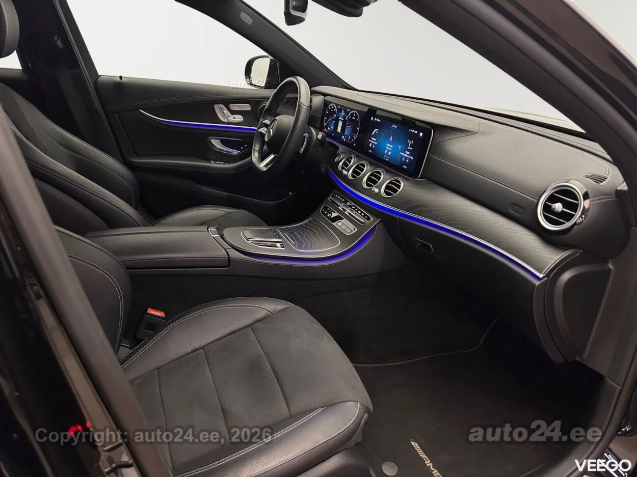 Mercedes-Benz E220 4matic AMG 2 143kW