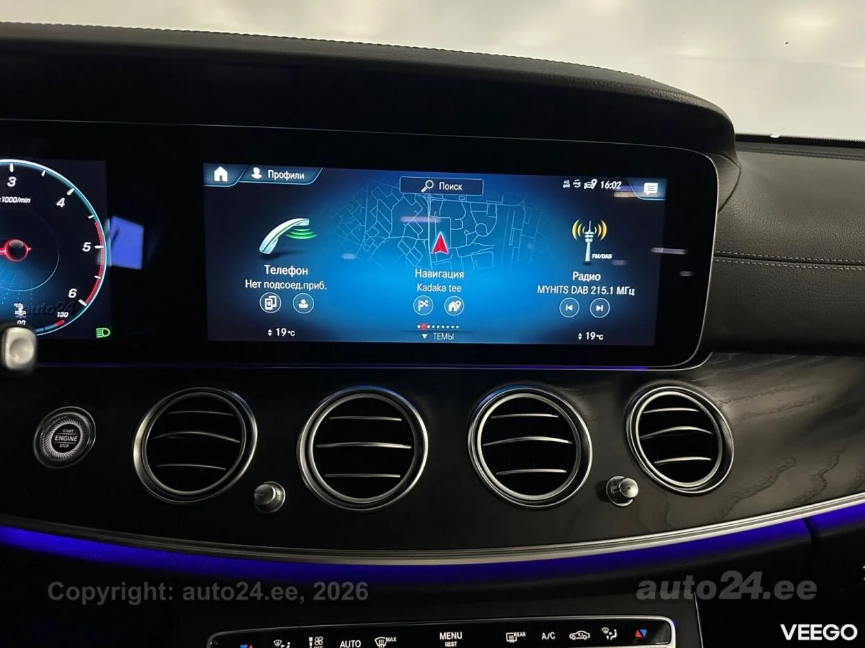 Mercedes-Benz E220 4matic AMG 2 143kW