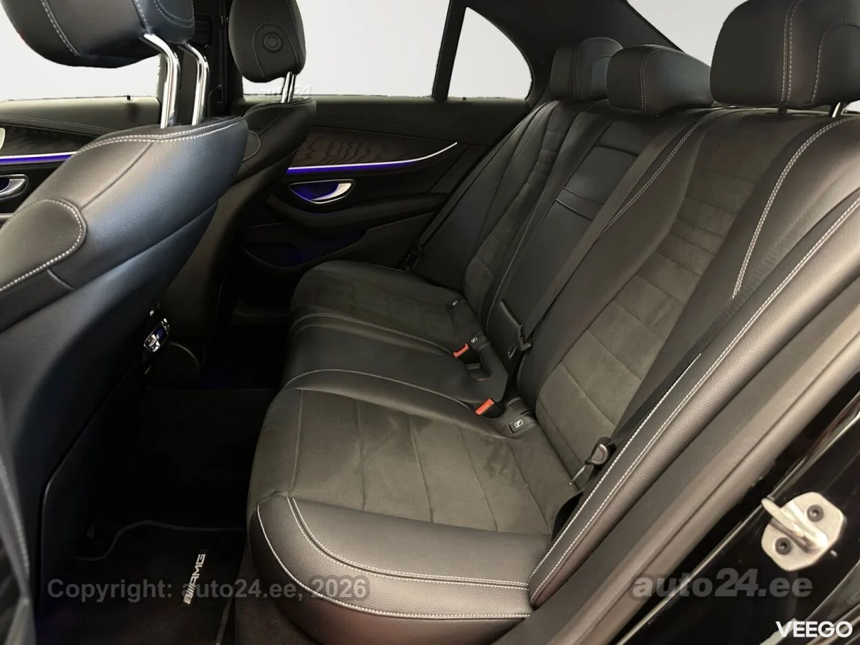 Mercedes-Benz E220 4matic AMG 2 143kW
