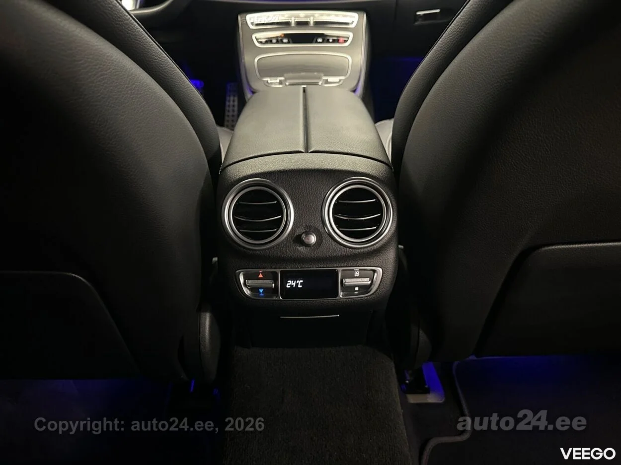 Mercedes-Benz E220 4matic AMG 2 143kW