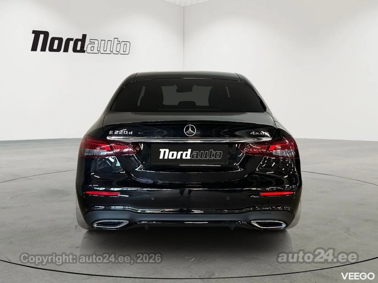 Mercedes-Benz E220 4matic AMG 2 143kW
