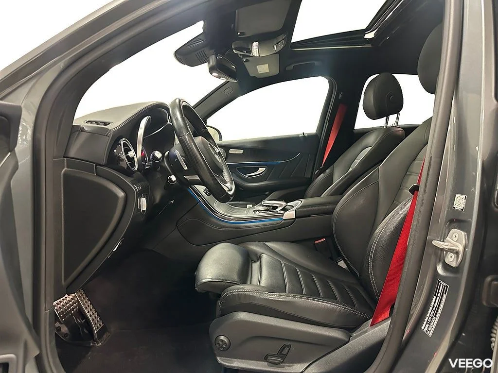 Mercedes-Benz GLC200 220 d 4MATIC Coupé AMG Drag Panorama 125kW