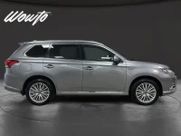Mitsubishi Outlander PHEV AWD Business X / Skinn / 360 99kW thumbnail