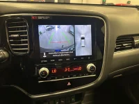 Mitsubishi Outlander PHEV AWD Business X / Skinn / 360 99kW thumbnail