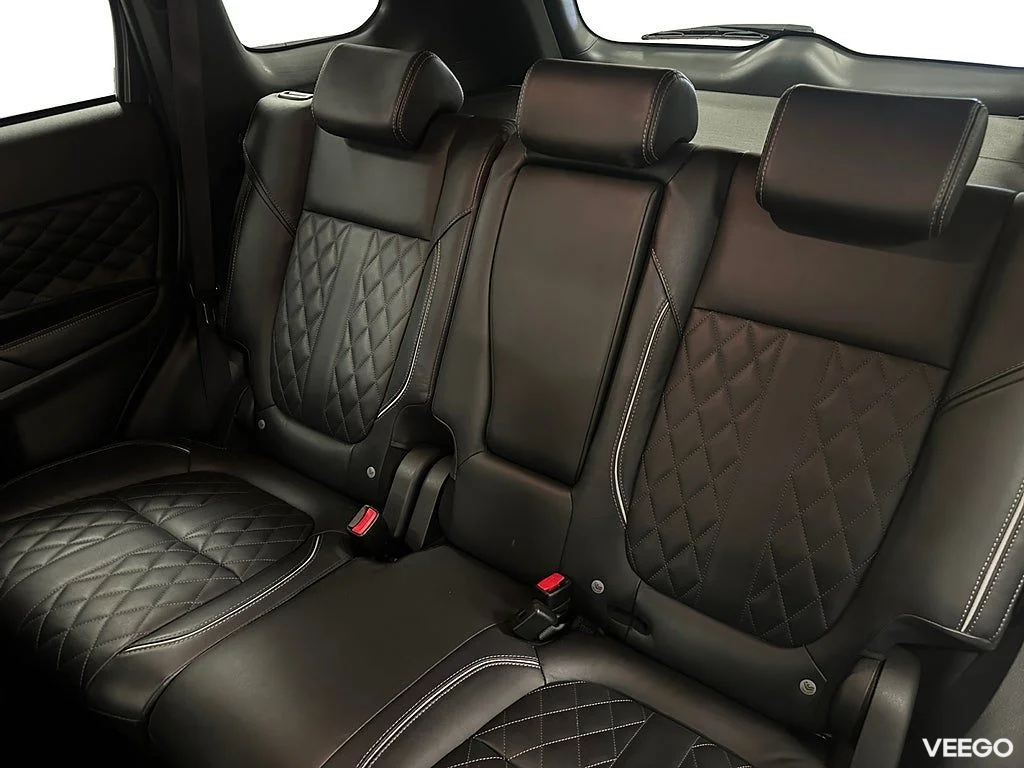 Mitsubishi Outlander PHEV AWD Business X / Skinn / 360 99kW