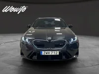 BMW M5 Touring xDrive Steptronic 727hk /Panorama / B&W /Moms 535kW thumbnail
