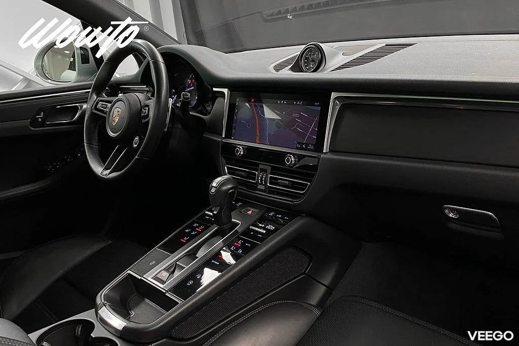Porsche Macan PDK 265HK /Pano /18-Vägs /Moms /Se Spec 195kW