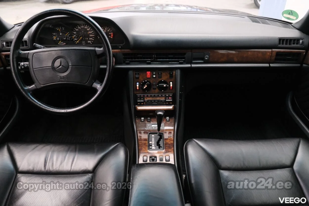 Mercedes-Benz S560 - 5.6 220kW