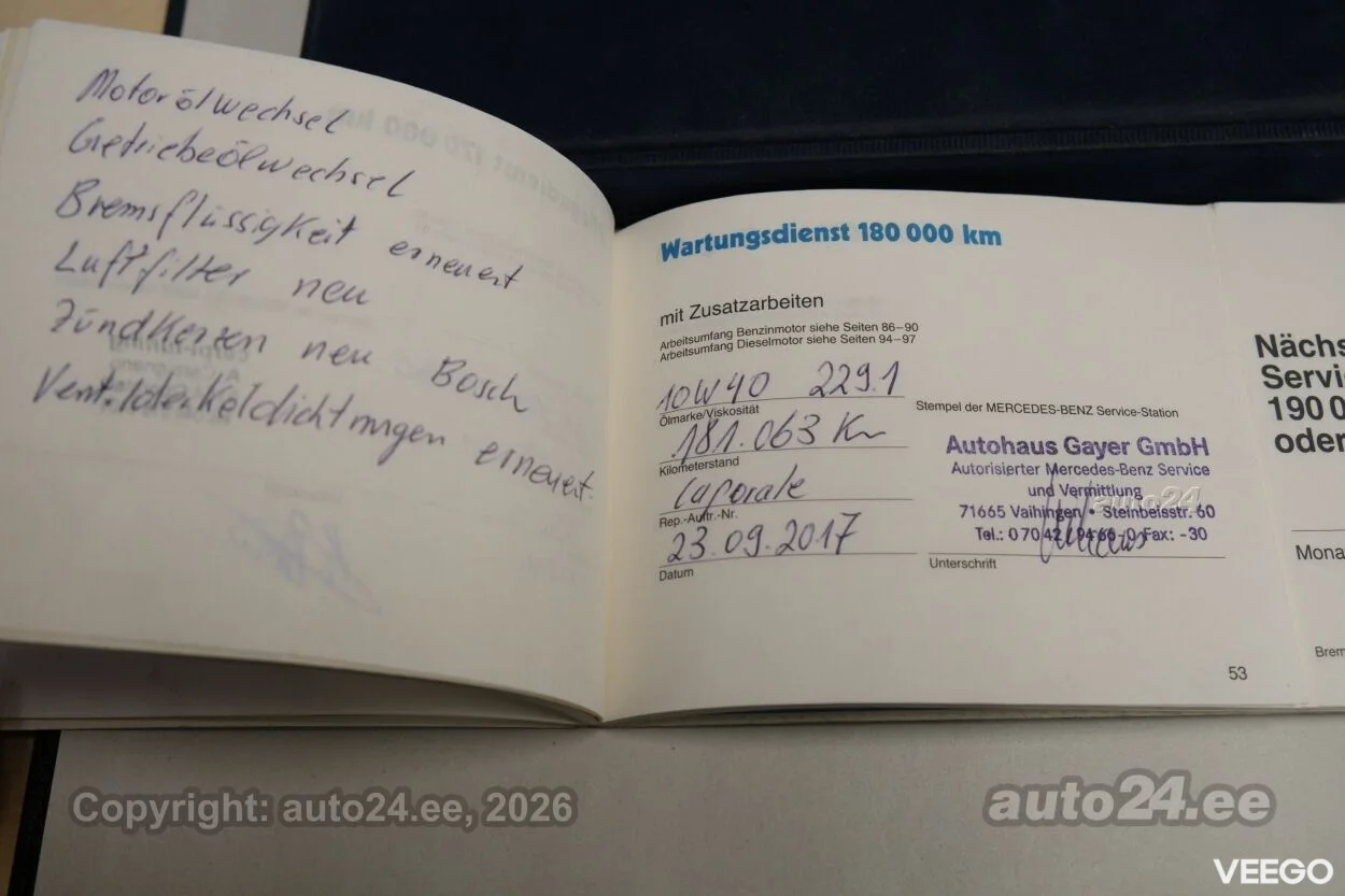Mercedes-Benz S560 - 5.6 220kW