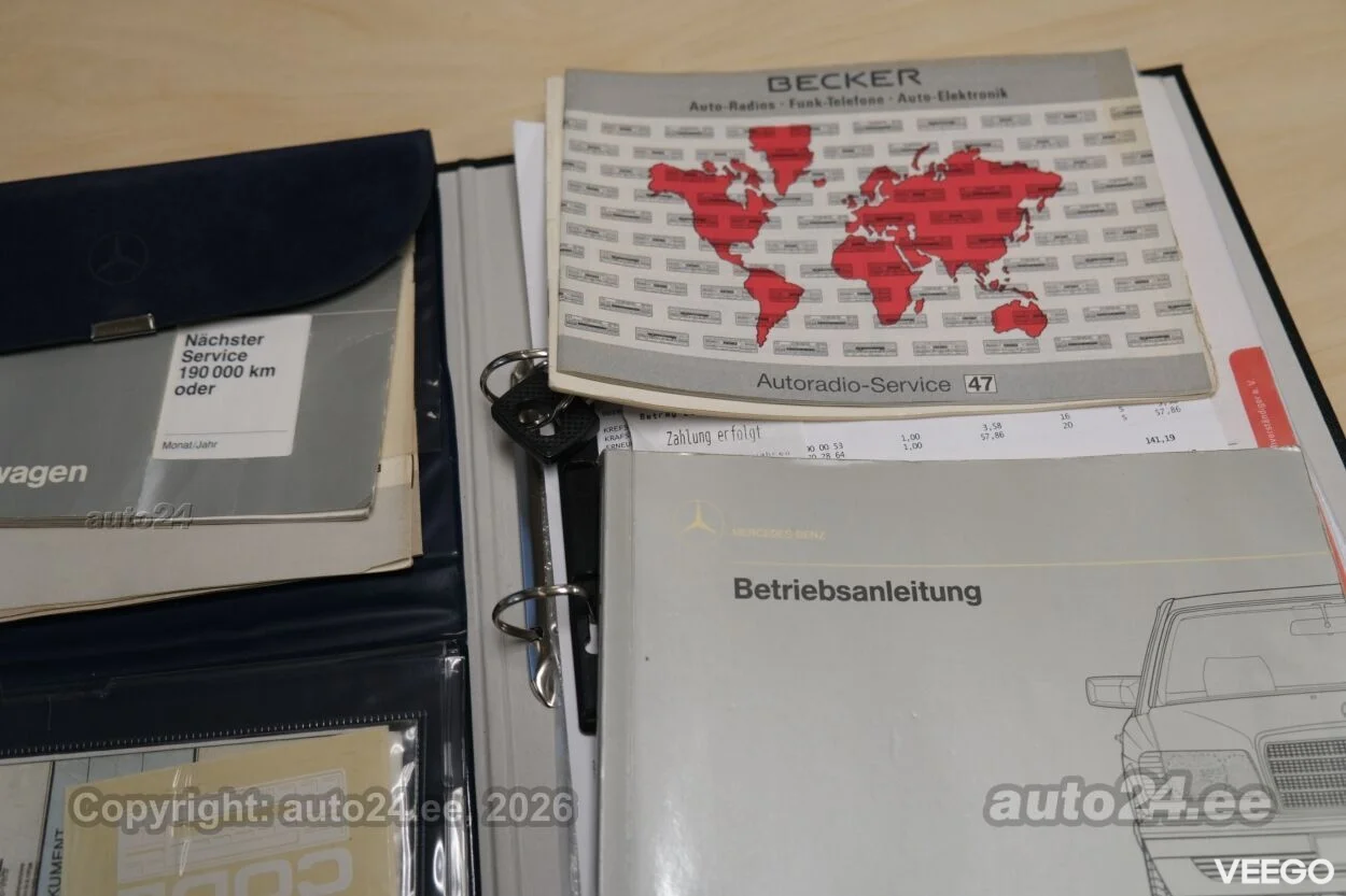 Mercedes-Benz S560 - 5.6 220kW