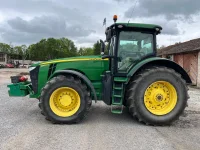 John Deere 8320 261kW thumbnail