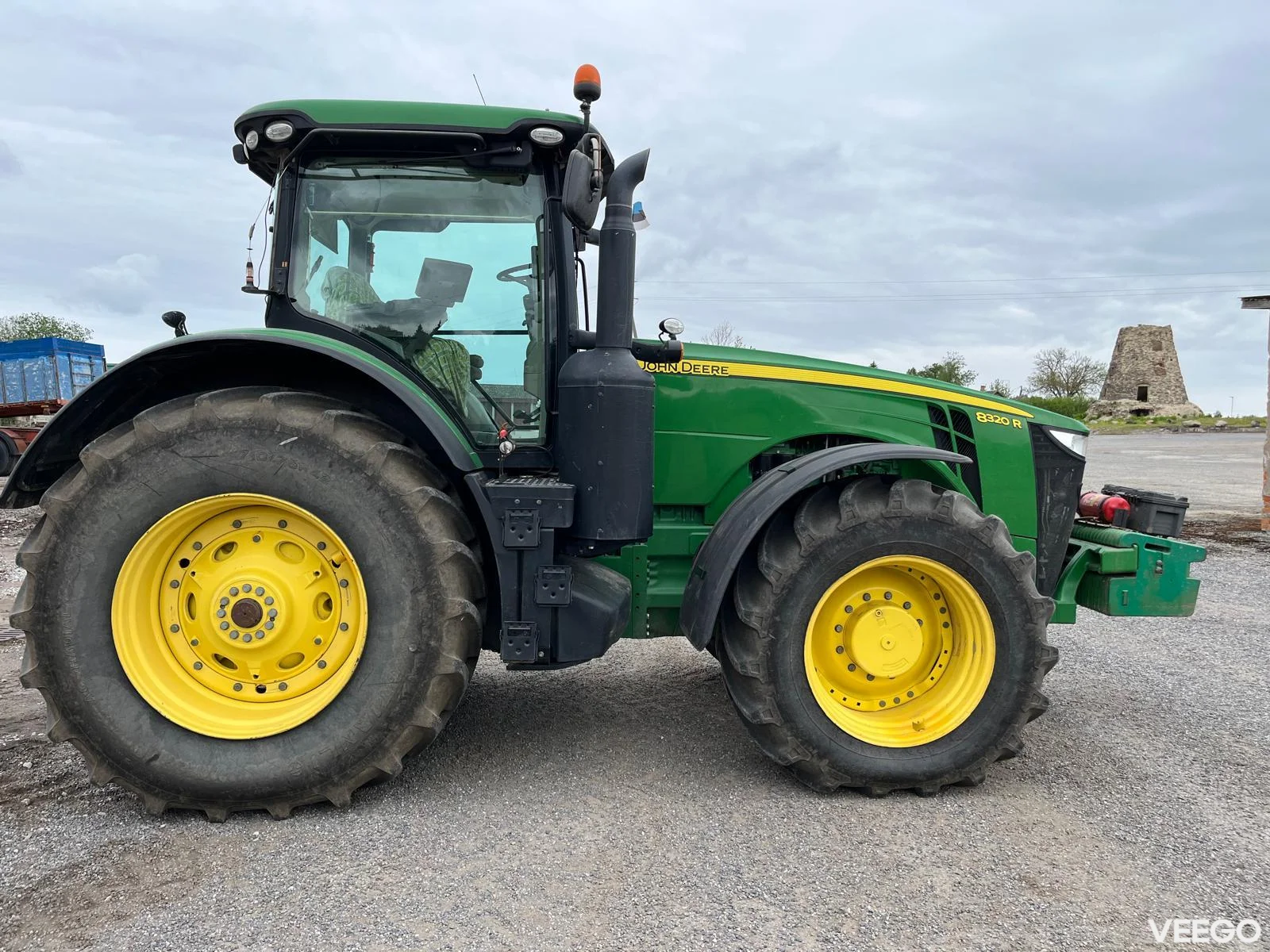 John Deere 8320 261kW