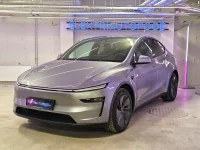 Tesla Model Y Premium Long Range Dual Motor AWD 378kW thumbnail