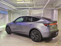 Tesla Model Y Premium Long Range Dual Motor AWD 378kW thumbnail