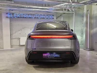 Tesla Model Y Premium Long Range Dual Motor AWD 378kW thumbnail