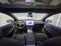 Tesla Model Y Premium Long Range Dual Motor AWD 378kW thumbnail