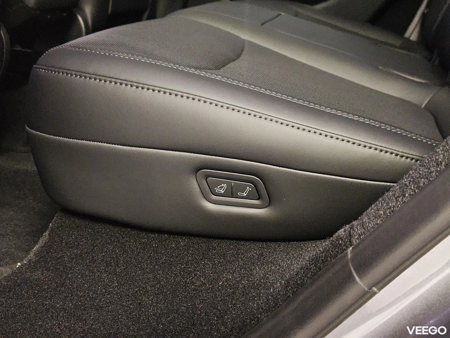 Tesla Model Y Premium Long Range Dual Motor AWD 378kW