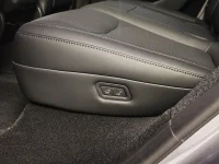 Tesla Model Y Premium Long Range Dual Motor AWD 378kW thumbnail