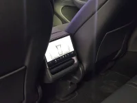 Tesla Model Y Premium Long Range Dual Motor AWD 378kW thumbnail