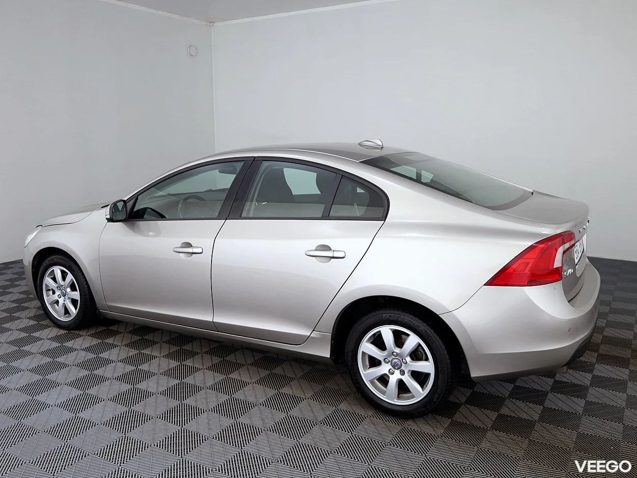 Volvo S60 1.6 110kW