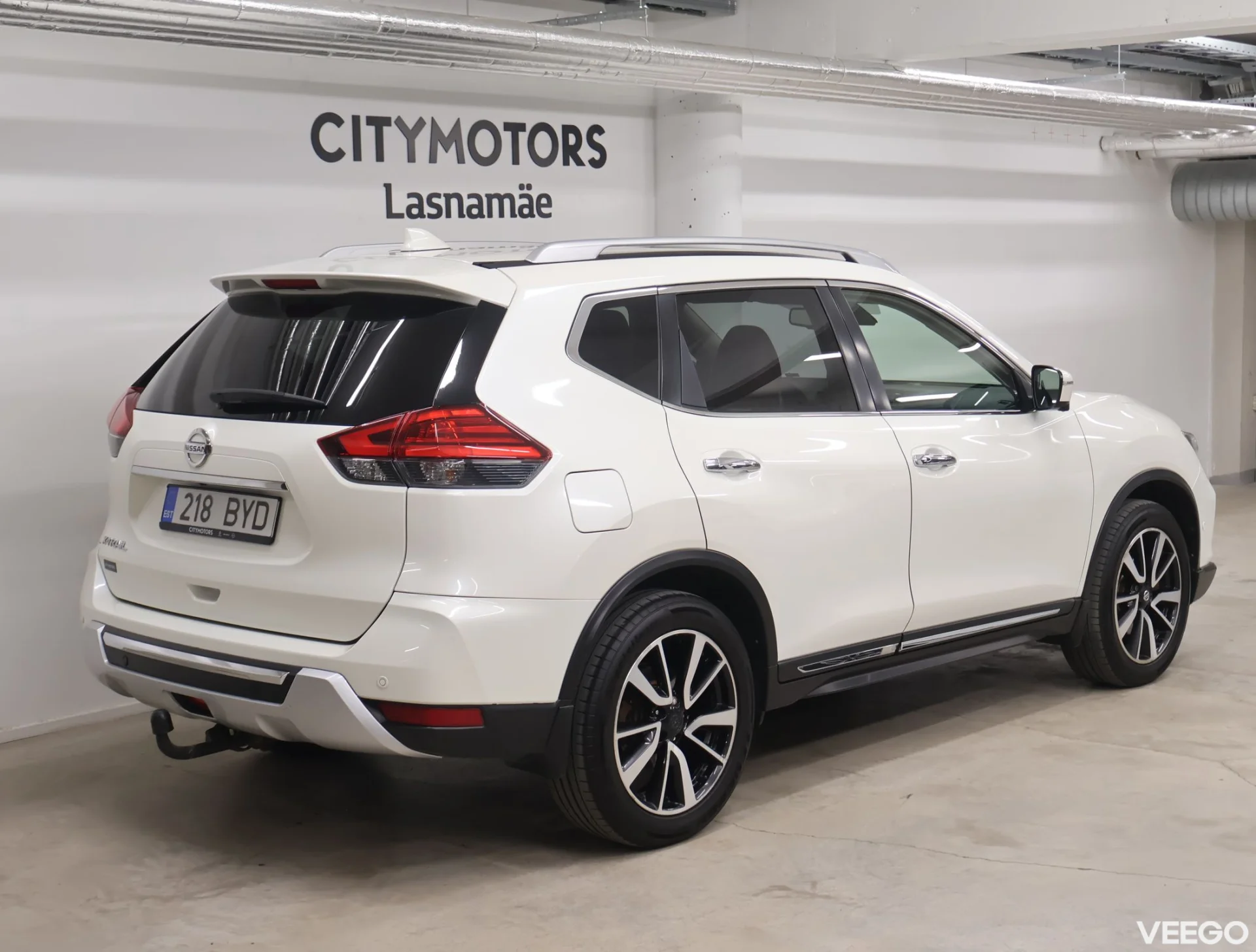 Nissan X-Trail Tekna Moonroof 1.6 96kW
