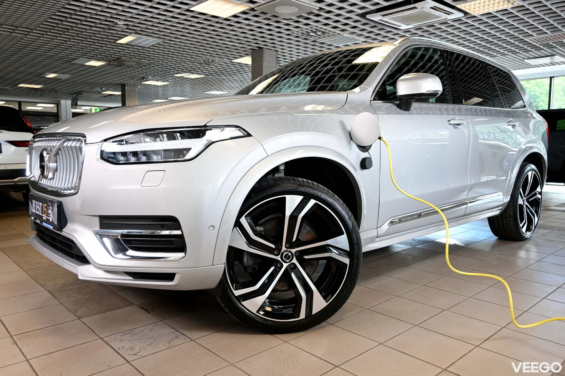 Volvo XC90 AWD H&K ULTIMATE BRIGHT XENIUM INTELLI PRO 2 335kW
