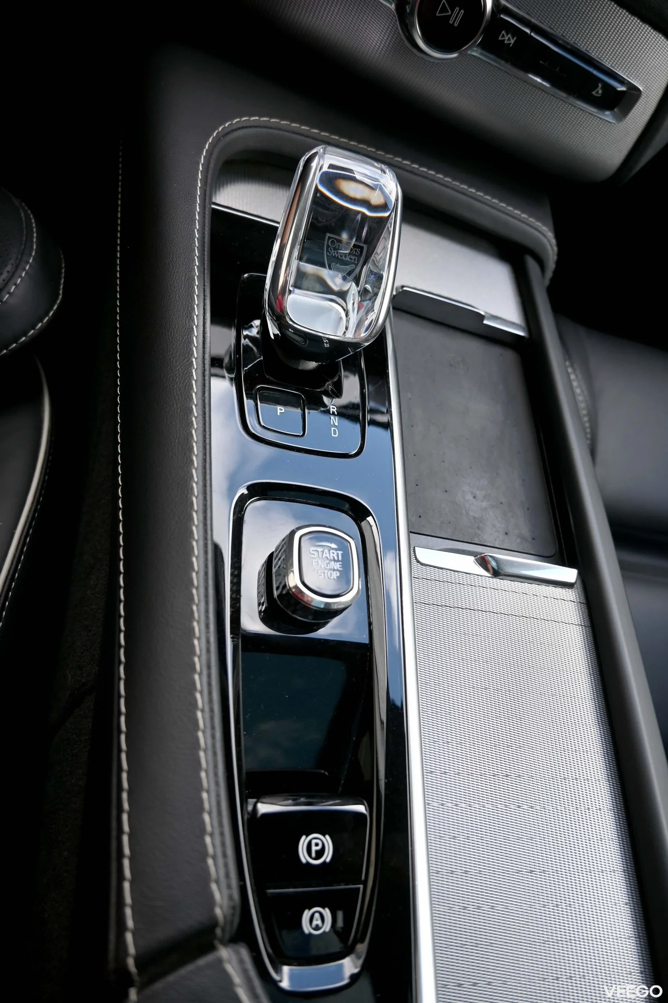 Volvo XC90 AWD H&K ULTIMATE BRIGHT XENIUM INTELLI PRO 2 335kW