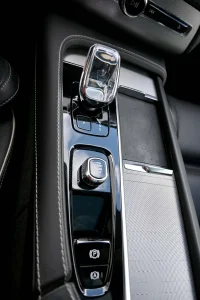 Volvo XC90 AWD H&K ULTIMATE BRIGHT XENIUM INTELLI PRO 2 335kW thumbnail