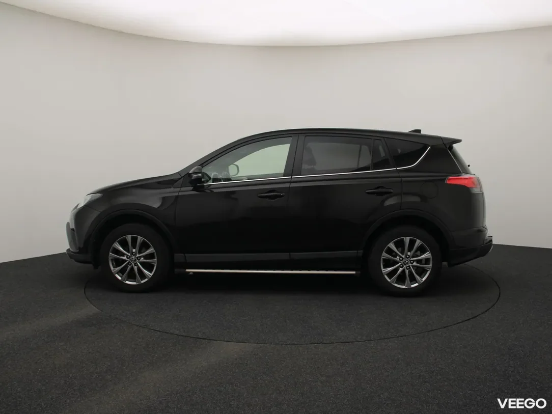 Toyota RAV4 2 145kW