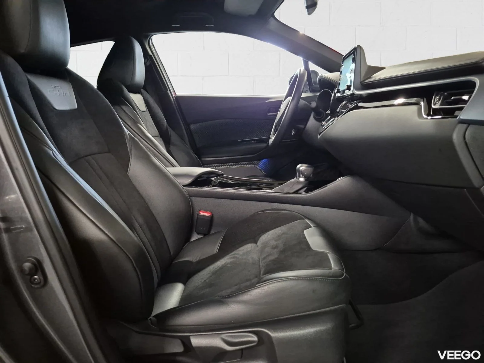 Toyota C-HR Style Plus 1.8 72kW