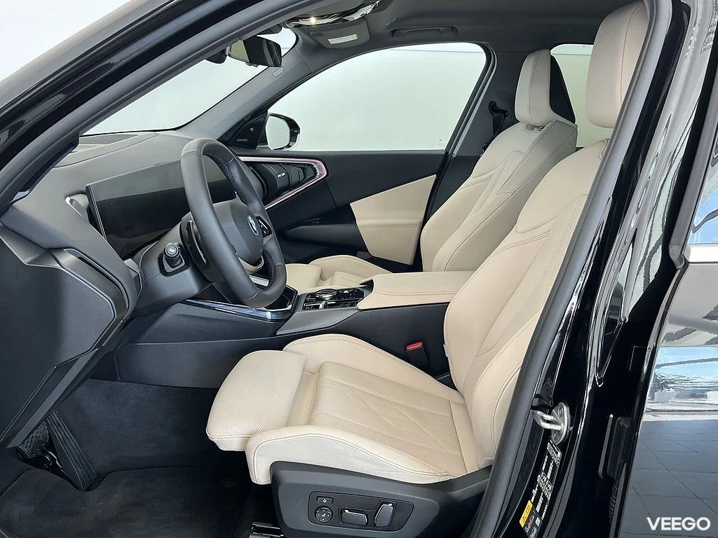 BMW X3 30e xDrive Innovation Drag H/K 20" Rattvärme ParkAssist 0kW