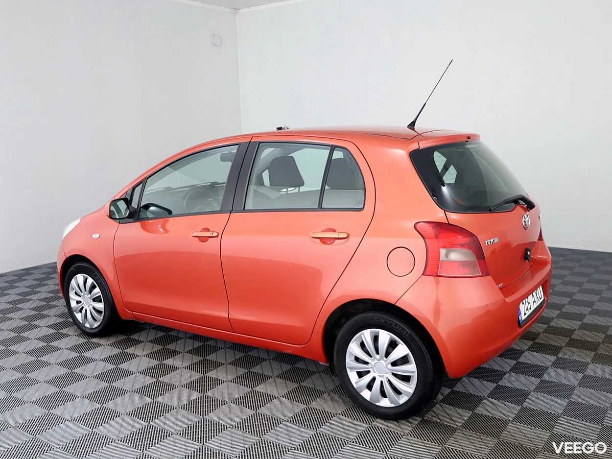 Toyota Yaris 1.3 64kW