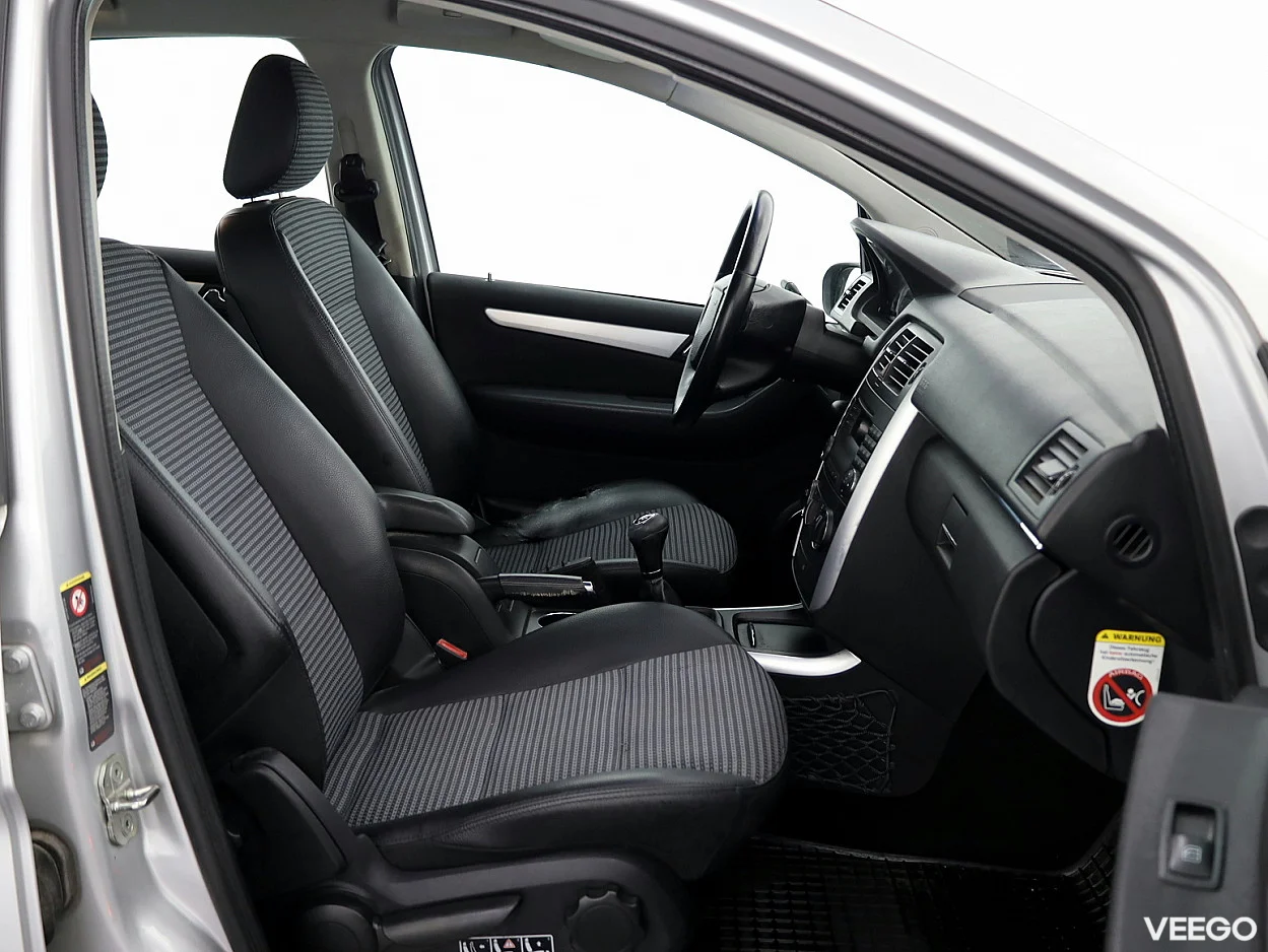 Mercedes-Benz B180 2.0 80kW