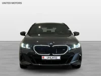 BMW i5 M60 xDrive Touring M Sport Pro Panorama Drag B&W 21" 0kW thumbnail