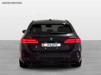 BMW i5 M60 xDrive Touring M Sport Pro Panorama Drag B&W 21" 0kW thumbnail
